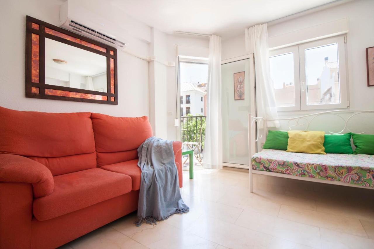 Camas Apartments! มาลากา ภายนอก รูปภาพ